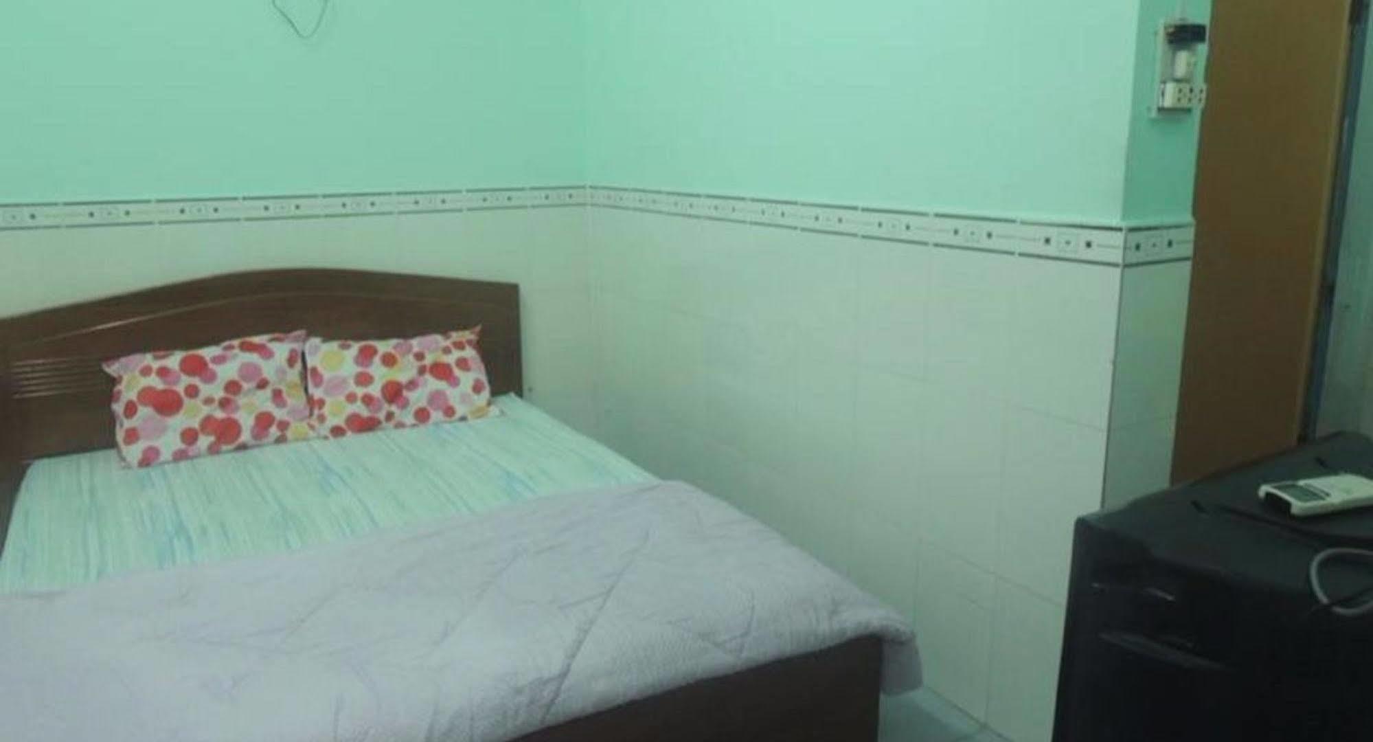 Nam Phuong Hostel Vung Tau Exterior foto